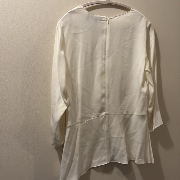 Theory Women's White silk blouse - size large - zip closure - 3/4 sleeve - Picture 6 of 8